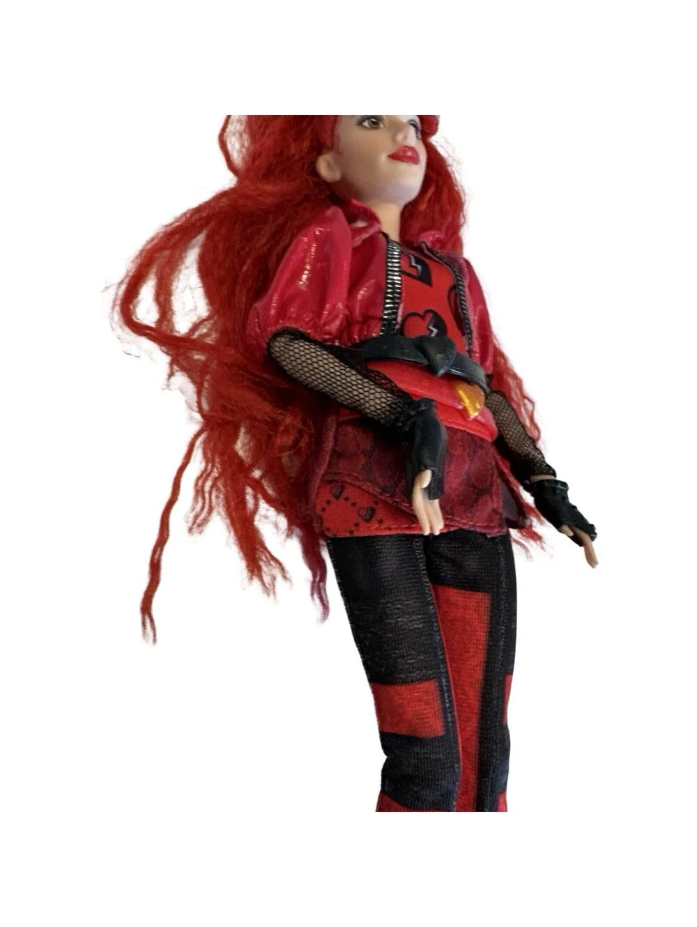 Disney Descendants Rise Of Red Dressed Doll Daughter of The Queen of Hearts
